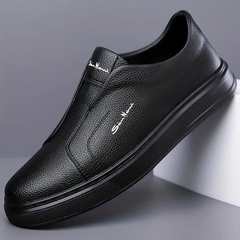Leather Slip-On – Comfort, stijl & gemak in één elegante instapper